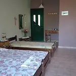 アナスタシス アパート