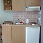 アナスタシス アパート *